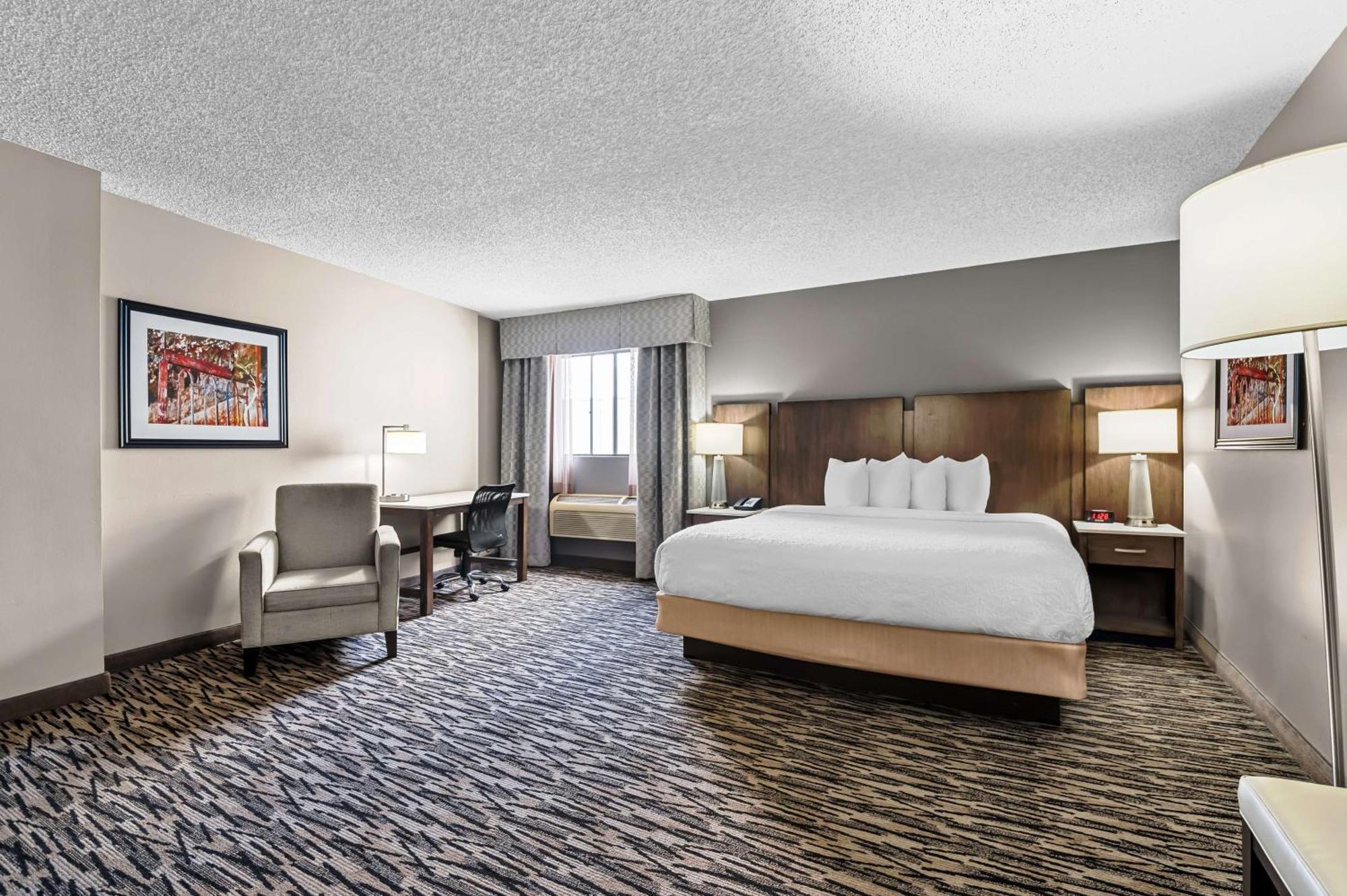 Best Western Los Alamitos Inn & Suites Экстерьер фото