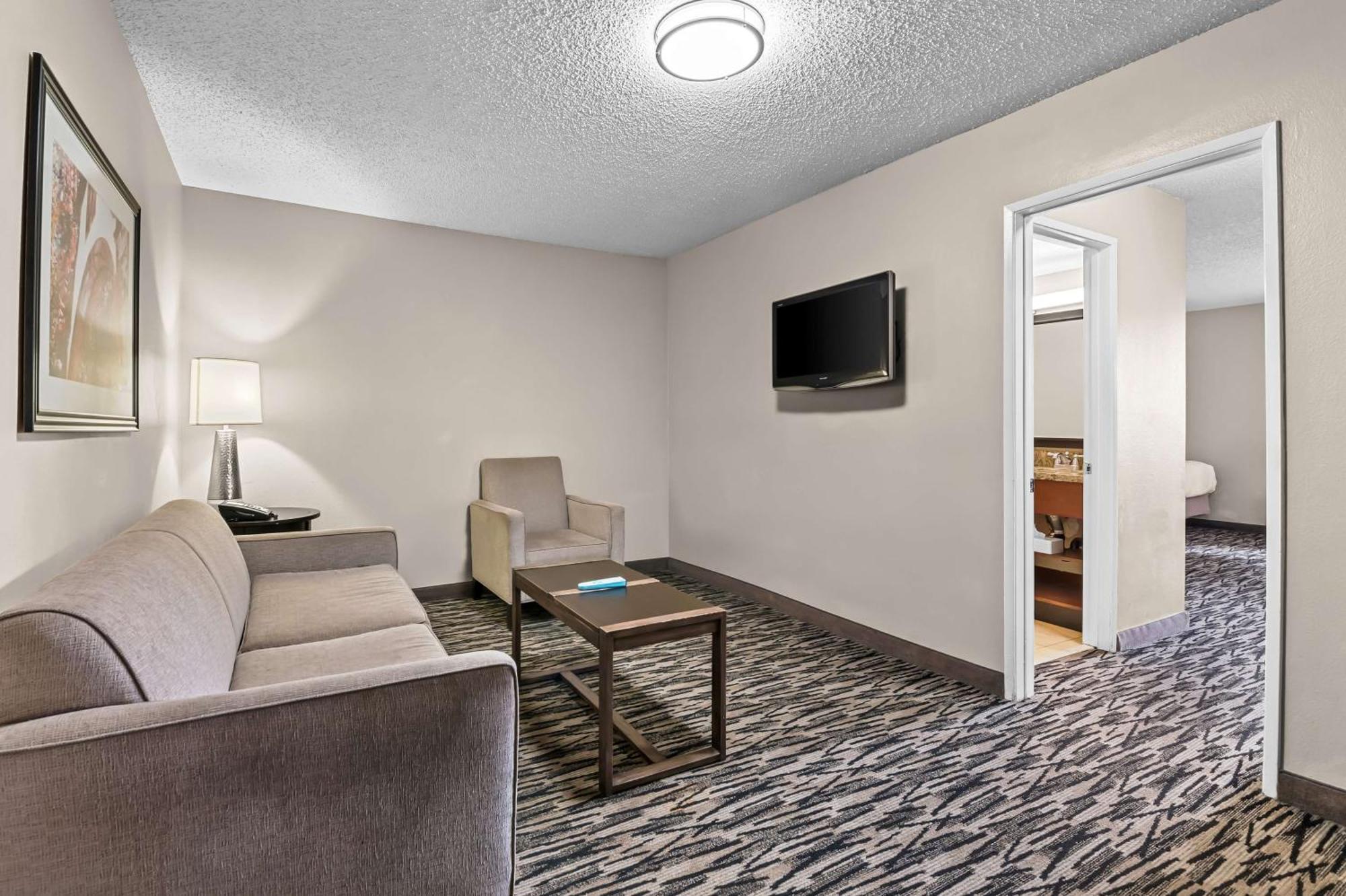 Best Western Los Alamitos Inn & Suites Экстерьер фото