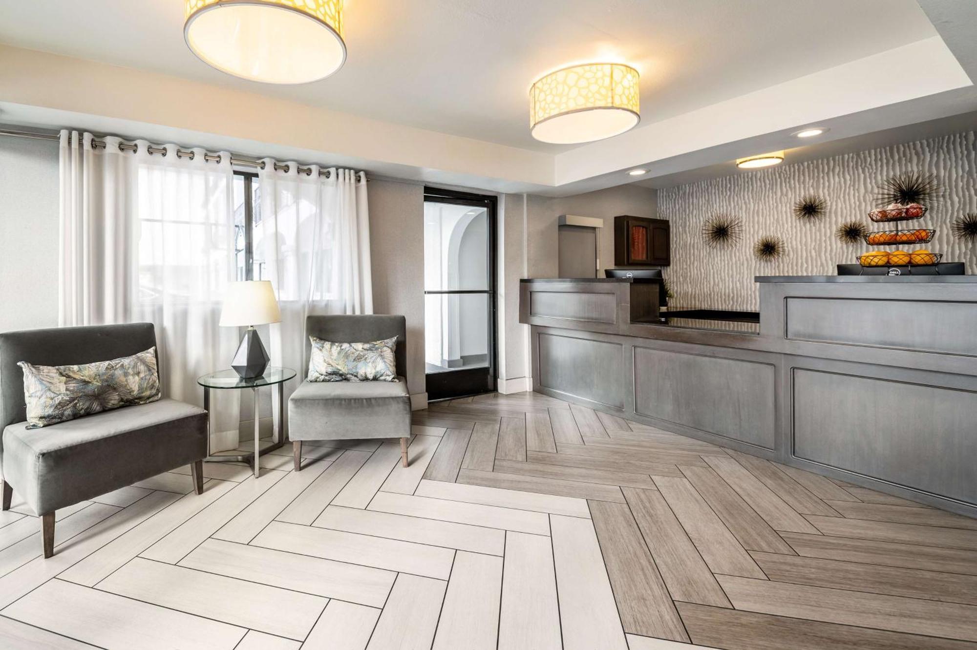 Best Western Los Alamitos Inn & Suites Экстерьер фото